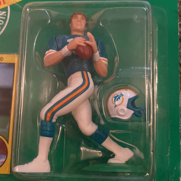 Dan Marino 1991 starting lineup - Picture 4 of 5